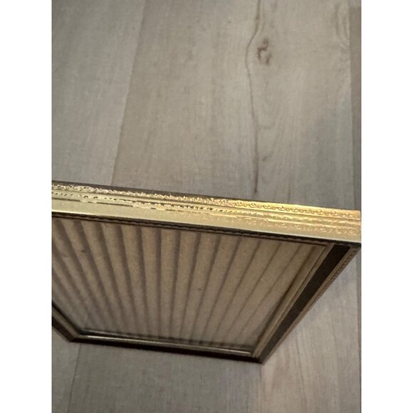 Vintage Intercraft Gold-Tone Ornate Rectangular Photo Frame - Picture 2 of 5